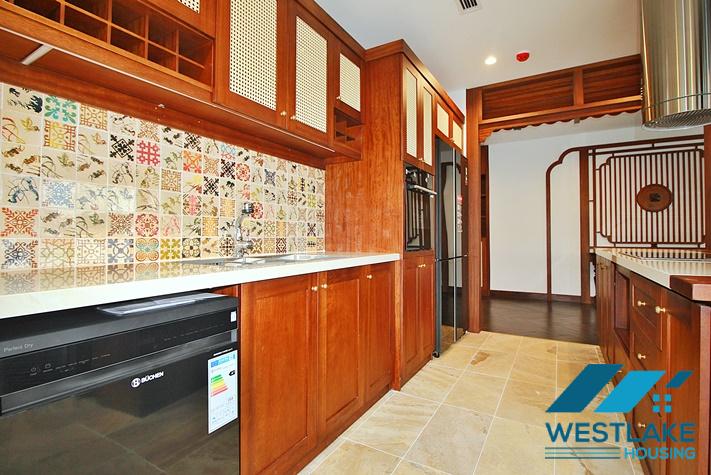 Căn Hộ 4 Phòng Ngủ Mới Đẹp Thoáng Sáng, Ban Công Rộng View Hồ Cho Thuê Tại Từ Hòa, Tây Hồ, Hà Nội Căn Hộ 4 Phòng Ngủ Mới Đẹp Thoáng Sáng, Ban Công Rộng View Hồ Cho Thuê Tại Từ Hòa, Tây Hồ, Hà Nội