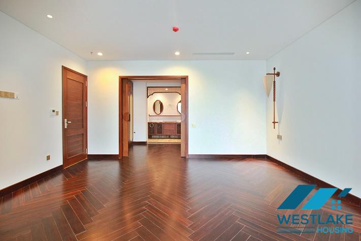 Cho Thuê Căn Hộ 4 Phòng Ngủ Hoàn Toàn Mới, Hiện Đại, Ban Công Rộng View Hồ Tại  Phố Từ Hoa Tây Hồ, Hà Nội