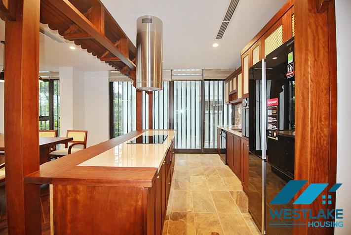 Brand new, modern 4-bedroom apartment for rent with a large balcony overlooking the lake in Tu Hoa, Tay Ho, Hanoi.