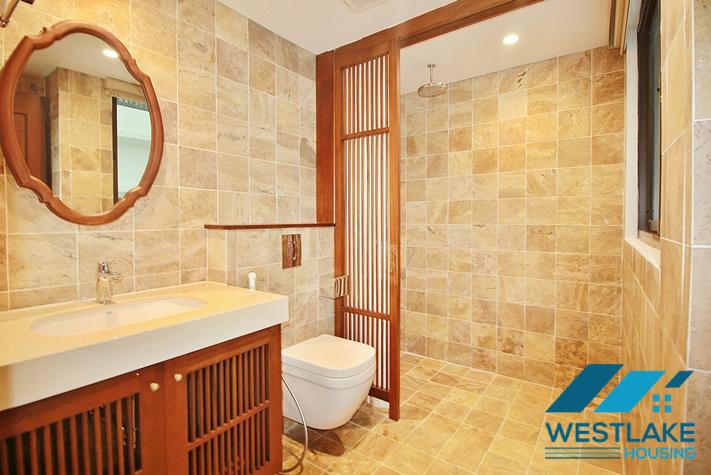 Brand new, modern 4-bedroom apartment for rent with a large balcony overlooking the lake in Tu Hoa, Tay Ho, Hanoi.