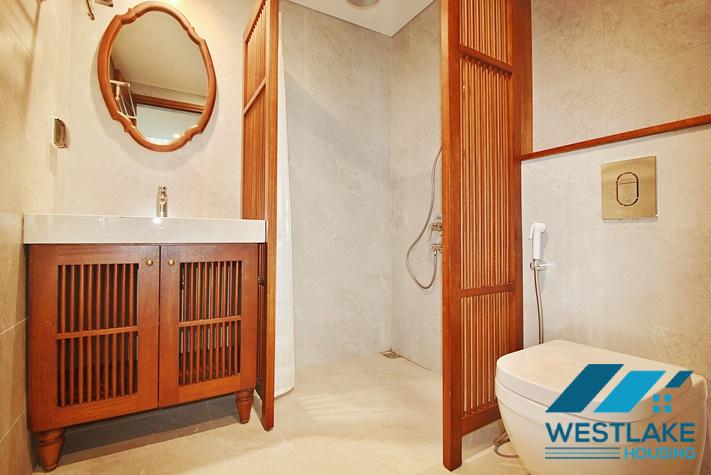 Brand new, modern 4-bedroom apartment for rent with a large balcony overlooking the lake in Tu Hoa, Tay Ho, Hanoi.