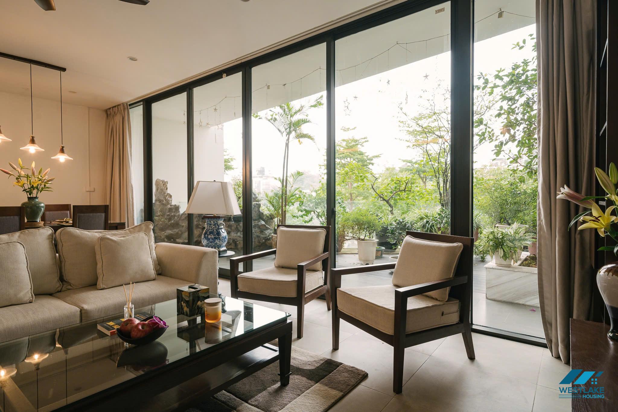 A beautiful 02 bedrooms apartment with lake view and large balcony for rent in Tay Ho, Ha Noi A beautiful 02 bedrooms apartment with lake view and large balcony for rent in Tay Ho, Ha Noi