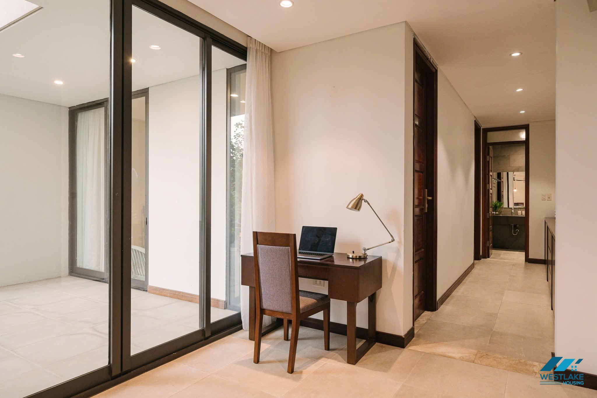 A beautiful 02 bedrooms apartment with lake view and large balcony for rent in Tay Ho, Ha Noi A beautiful 02 bedrooms apartment with lake view and large balcony for rent in Tay Ho, Ha Noi