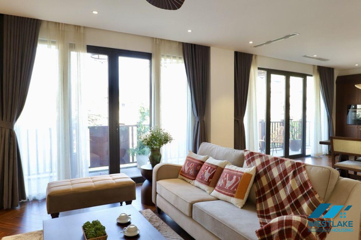 Good quality and lake view, three bedrooms apartment for rent in Truc Bach area, Ha Noi Good quality and lake view, three bedrooms apartment for rent in Truc Bach area, Ha Noi