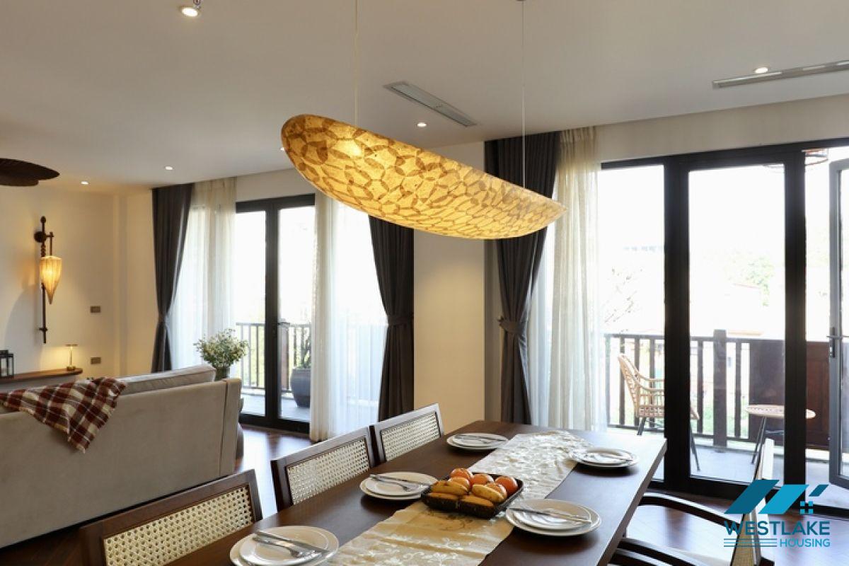 Good quality and lake view, three bedrooms apartment for rent in Truc Bach area, Ha Noi Good quality and lake view, three bedrooms apartment for rent in Truc Bach area, Ha Noi