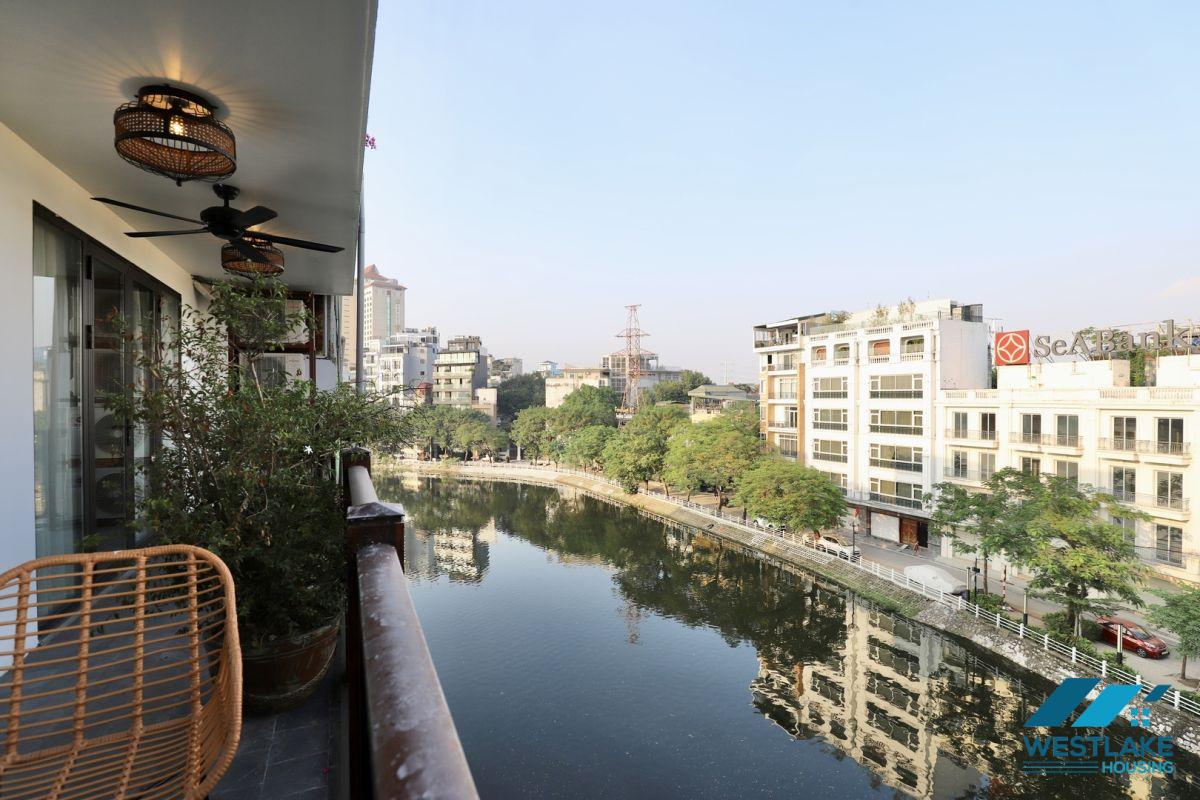 Good quality and lake view, three bedrooms apartment for rent in Truc Bach area, Ha Noi Good quality and lake view, three bedrooms apartment for rent in Truc Bach area, Ha Noi