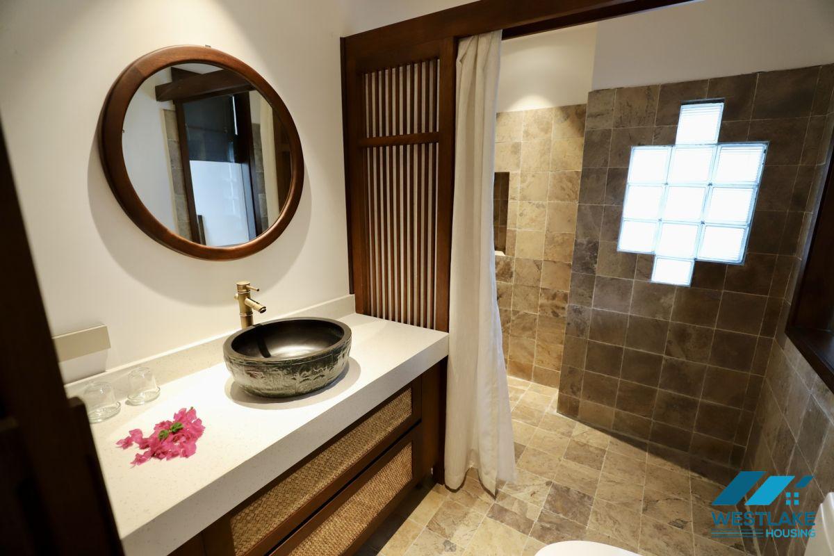 Good quality and lake view, three bedrooms apartment for rent in Truc Bach area, Ha Noi Good quality and lake view, three bedrooms apartment for rent in Truc Bach area, Ha Noi