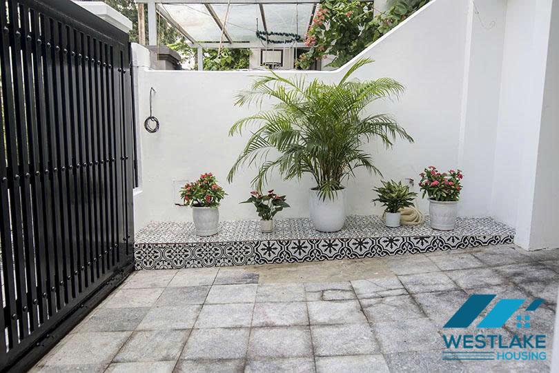 Spacious 4 Bedrooms Villa for Rent in Ciputra C4 Block Near UNIS school Spacious 4 Bedrooms Villa for Rent in Ciputra C4 Block Near UNIS school