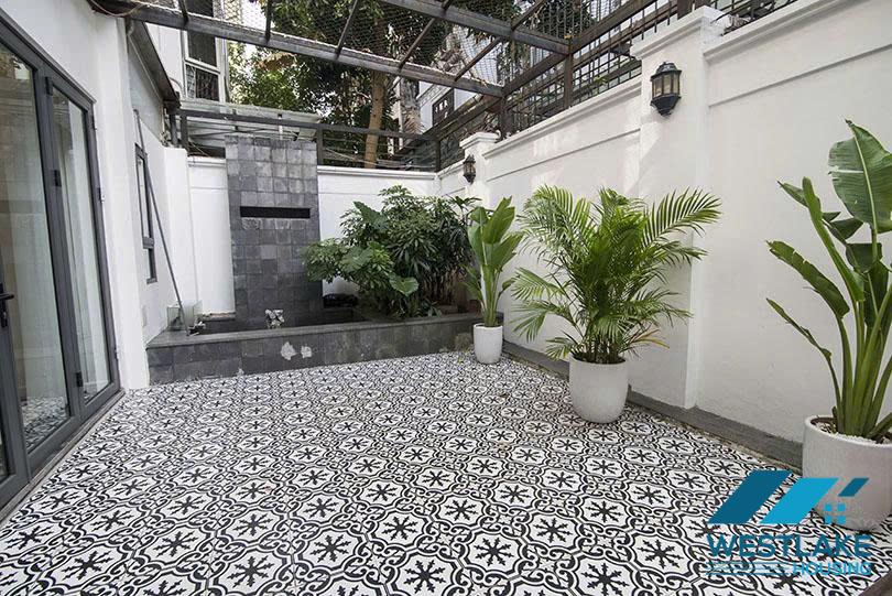 Spacious 4 Bedrooms Villa for Rent in Ciputra C4 Block Near UNIS school Spacious 4 Bedrooms Villa for Rent in Ciputra C4 Block Near UNIS school