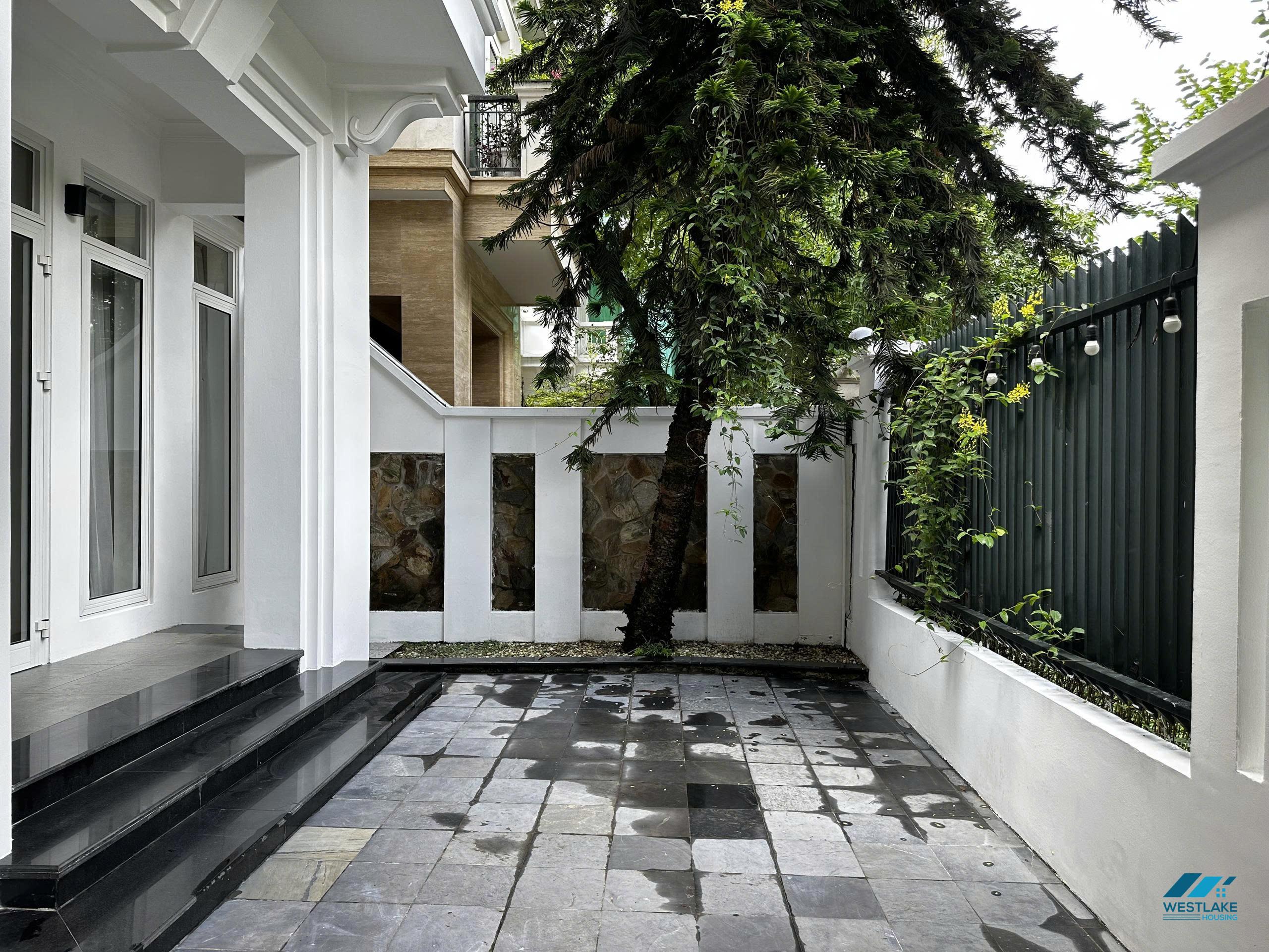 Beautiful 04 Bedroom newly renovated villa in Ciputra D4 Block, Hanoi, Near UNIS school for rent Beautiful 04 Bedroom newly renovated villa in Ciputra D4 Block, Hanoi, Near UNIS school for rent