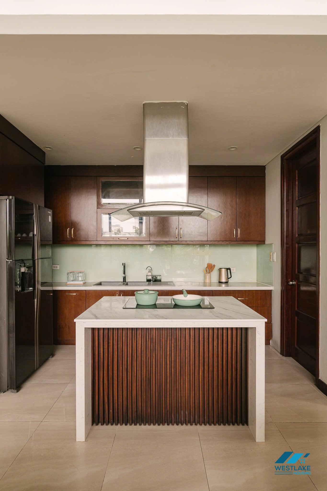 Lake view 2 bedrooms apartment for rent in Vu Mien area, Tay Ho, Ha Noi