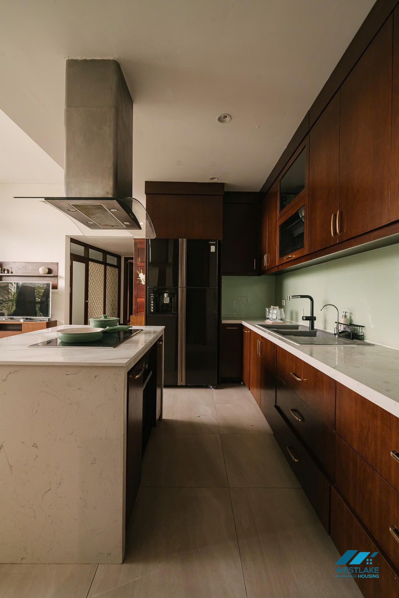 Lake view 2 bedrooms apartment for rent in Vu Mien area, Tay Ho, Ha Noi