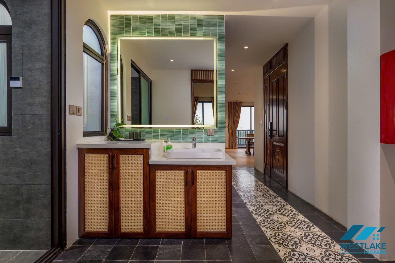 New and high floor 3 bedrooms apartment for rent in Truc Bach area, Ha Noi New and high floor 3 bedrooms apartment for rent in Truc Bach area, Ha Noi