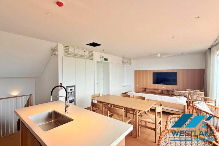 Lake view and morden duplex 3 bedrooms apartment for rent in Dang Thai Mai, Tay Ho, Ha Noi Lake view and morden duplex 3 bedrooms apartment for rent in Dang Thai Mai, Tay Ho, Ha Noi