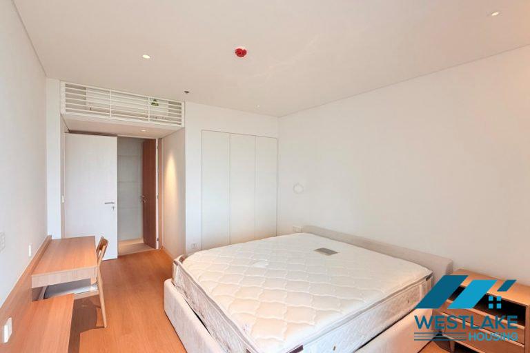 Lake view and morden duplex 3 bedrooms apartment for rent in Dang Thai Mai, Tay Ho, Ha Noi Lake view and morden duplex 3 bedrooms apartment for rent in Dang Thai Mai, Tay Ho, Ha Noi