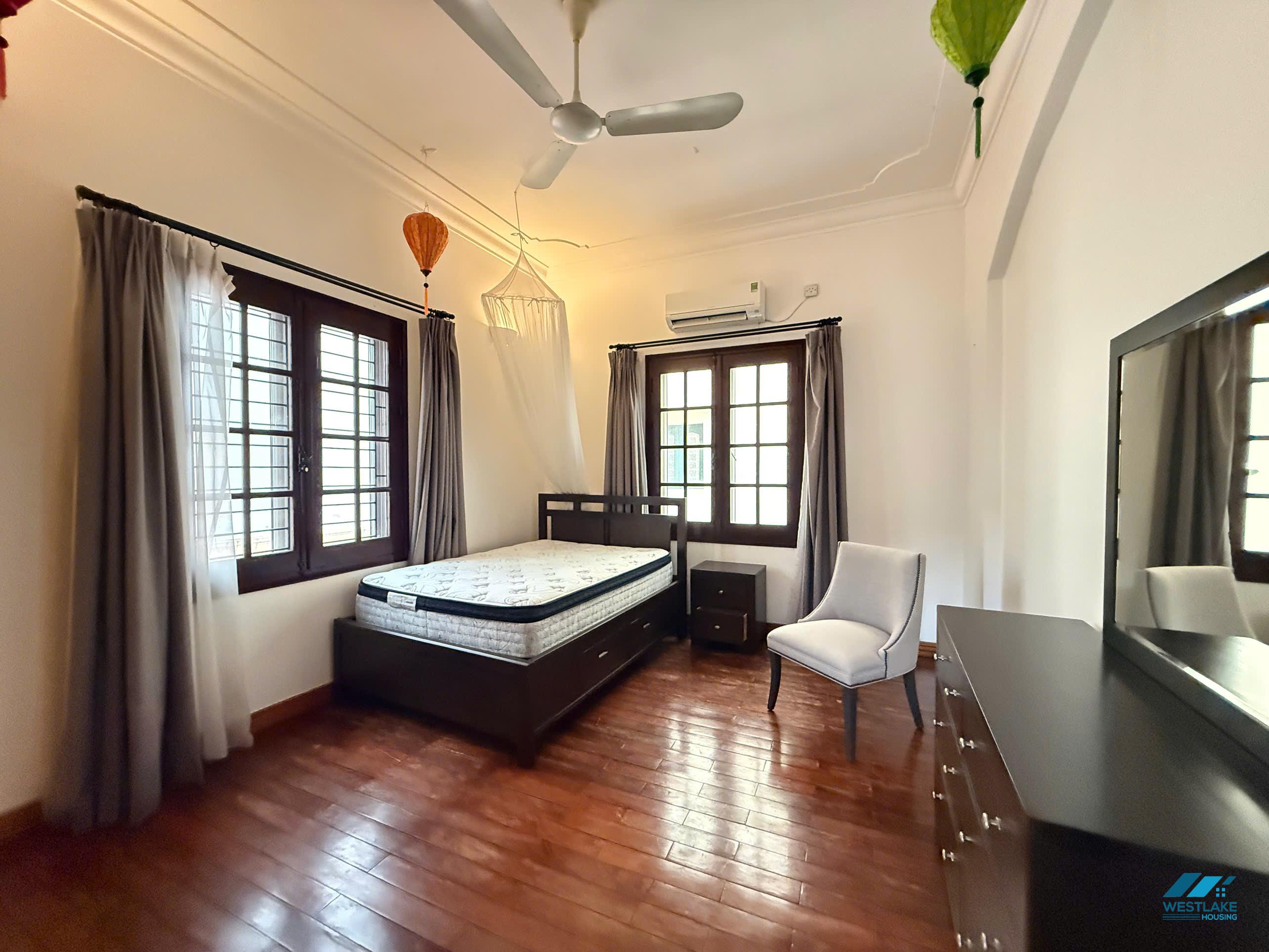 Five bedrooms with out-door pool for rent in Tay Ho, Ha Noi Five bedrooms with out-door pool for rent in Tay Ho, Ha Noi