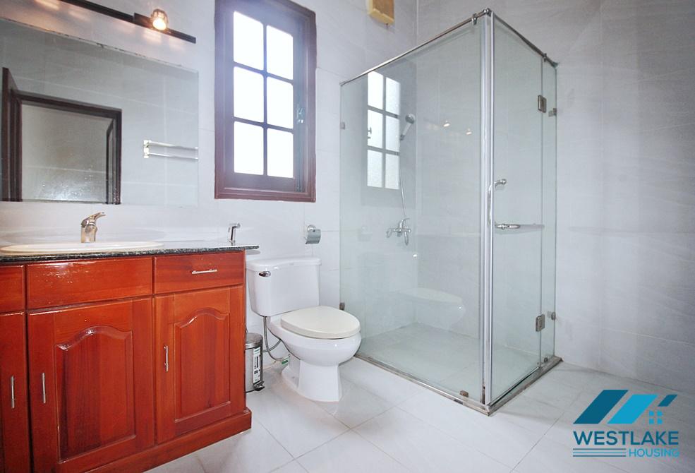 Five bedrooms with out-door pool for rent in Tay Ho, Ha Noi Five bedrooms with out-door pool for rent in Tay Ho, Ha Noi