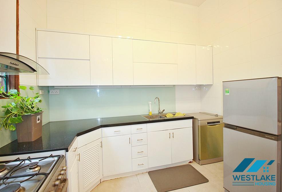 Five bedrooms with out-door pool for rent in Tay Ho, Ha Noi Five bedrooms with out-door pool for rent in Tay Ho, Ha Noi