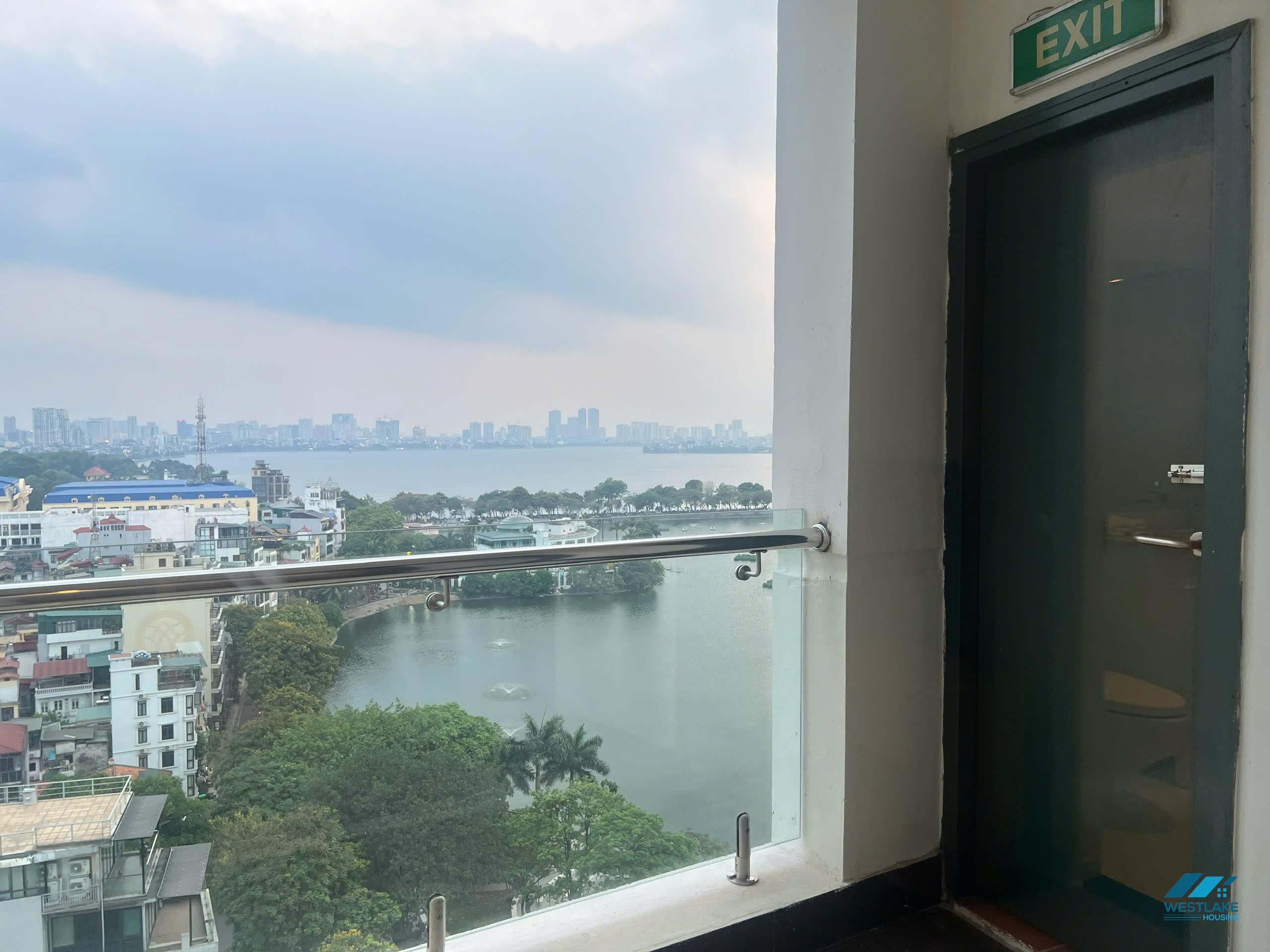 High-end 3 bedroom apartment for rent in Skyline, Truc Bach area, Ha Noi High-end 3 bedroom apartment for rent in Skyline, Truc Bach area, Ha Noi