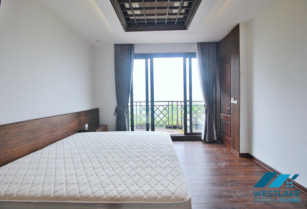 Lake view 4 bedrooms duplex apartment for rent in To Ngoc Van st, Tay Ho, Ha Noi Lake view 4 bedrooms duplex apartment for rent in To Ngoc Van st, Tay Ho, Ha Noi