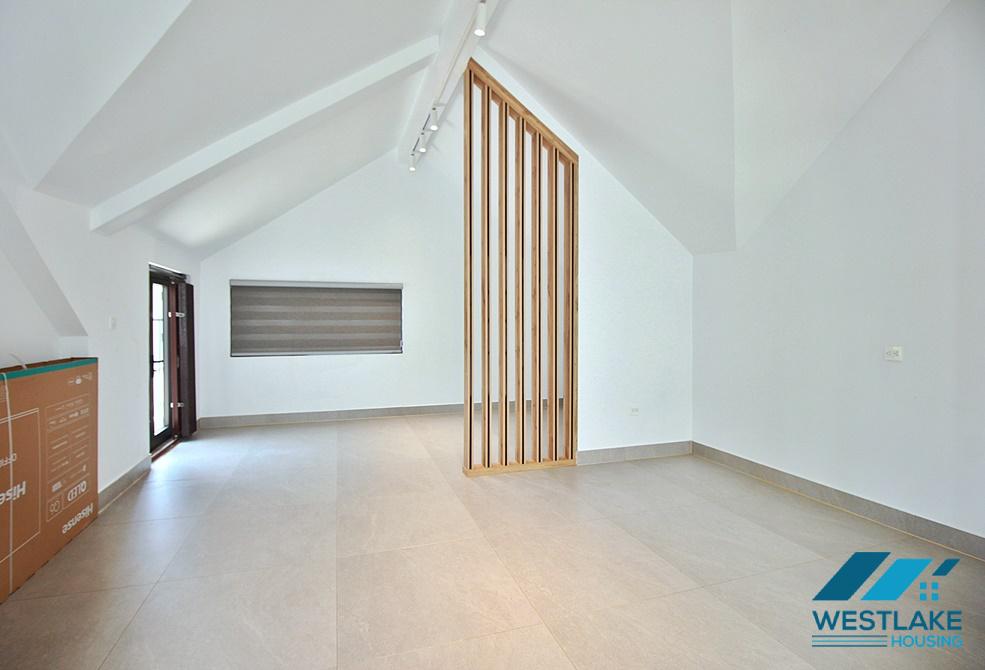 Modern and new 4 bedrooms house for rent in Dang Thai Mai st, Tay Ho, Ha Noi Modern and new 4 bedrooms house for rent in Dang Thai Mai st, Tay Ho, Ha Noi