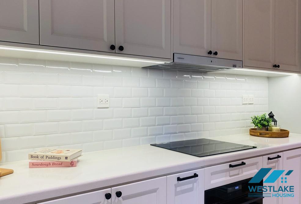 A pretty 4 bedrooms apartment for rent in E building, Ciputra, Tay Ho, Ha Noi A pretty 4 bedrooms apartment for rent in E building, Ciputra, Tay Ho, Ha Noi