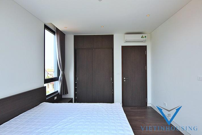 Căn Hộ Cao Cấp Đẹp Hiên Đại 3 phòng Ngủ 2 Vệ Sinh Cho Thuê Trên Phố Tô Ngọc Vân.Tây Hồ
