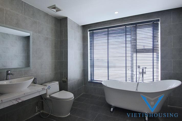 Căn Hộ Đẹp Hiện Đại View Hồ 3 Phòng Ngủ 2 Phòng Tắm Cho Thuê Tại Phố Xuân Diệu.Tây Hồ Căn Hộ Đẹp Hiện Đại View Hồ 3 Phòng Ngủ 2 Phòng Tắm Cho Thuê Tại Phố Xuân Diệu.Tây Hồ