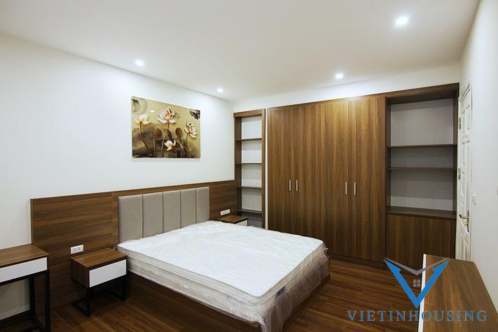 Căn Hộ Đẹp Hiện Đại View Hồ 3 Phòng Ngủ 2 Phòng Tắm Cho Thuê Tại Phố Xuân Diệu.Tây Hồ Căn Hộ Đẹp Hiện Đại View Hồ 3 Phòng Ngủ 2 Phòng Tắm Cho Thuê Tại Phố Xuân Diệu.Tây Hồ