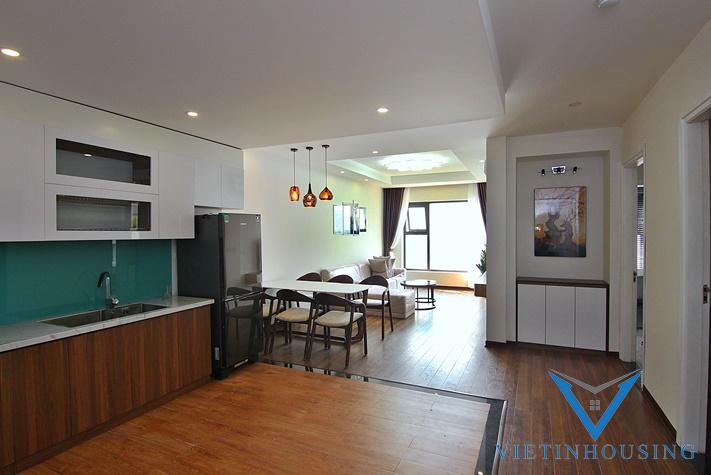 Căn Hộ Đẹp Hiện Đại View Hồ 3 Phòng Ngủ 2 Phòng Tắm Cho Thuê Tại Phố Xuân Diệu.Tây Hồ Căn Hộ Đẹp Hiện Đại View Hồ 3 Phòng Ngủ 2 Phòng Tắm Cho Thuê Tại Phố Xuân Diệu.Tây Hồ