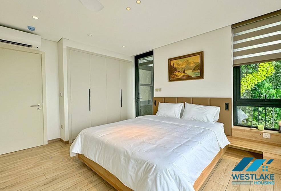 Lake view and morden 3 beds apartment for rent in Quang Khanh, Tay Ho